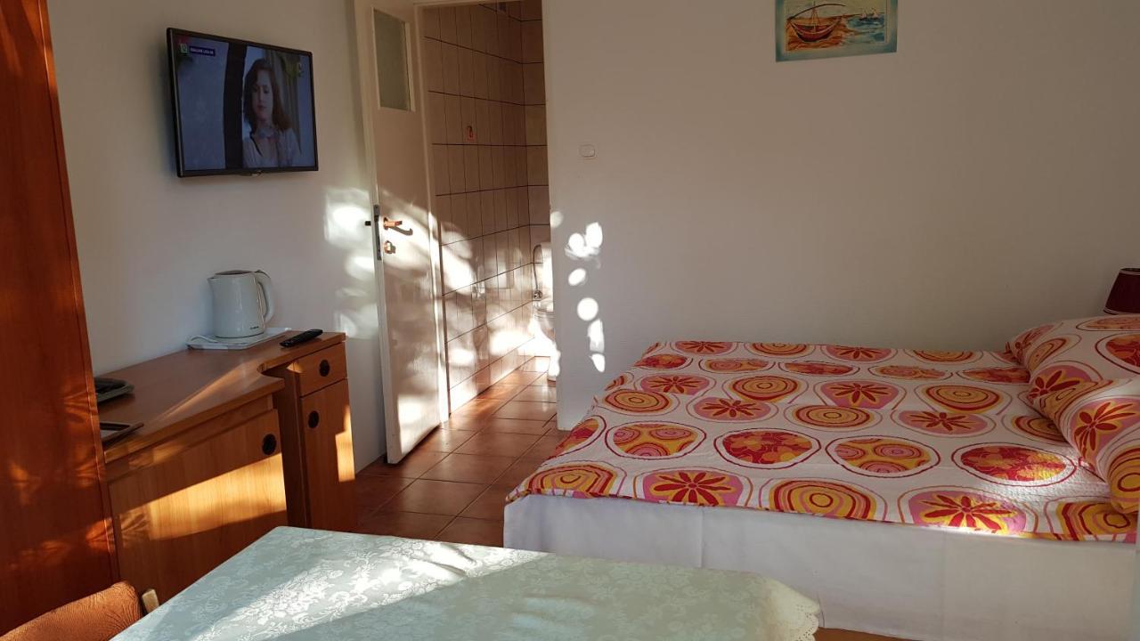 Hotel Wynajem Pokoi à Kołobrzeg Extérieur photo