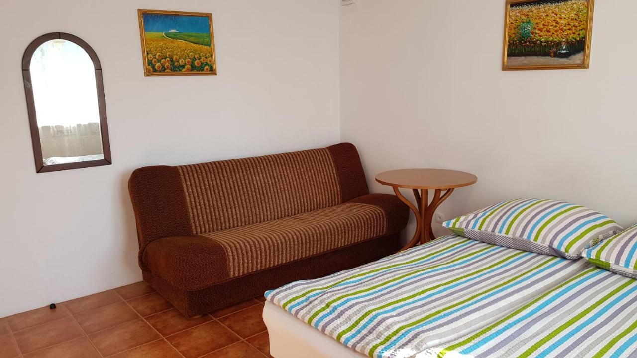 Hotel Wynajem Pokoi à Kołobrzeg Extérieur photo