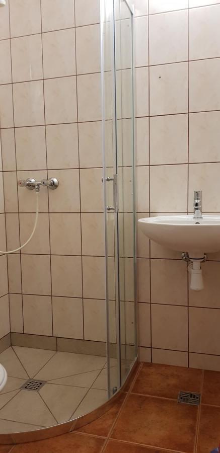 Hotel Wynajem Pokoi à Kołobrzeg Extérieur photo