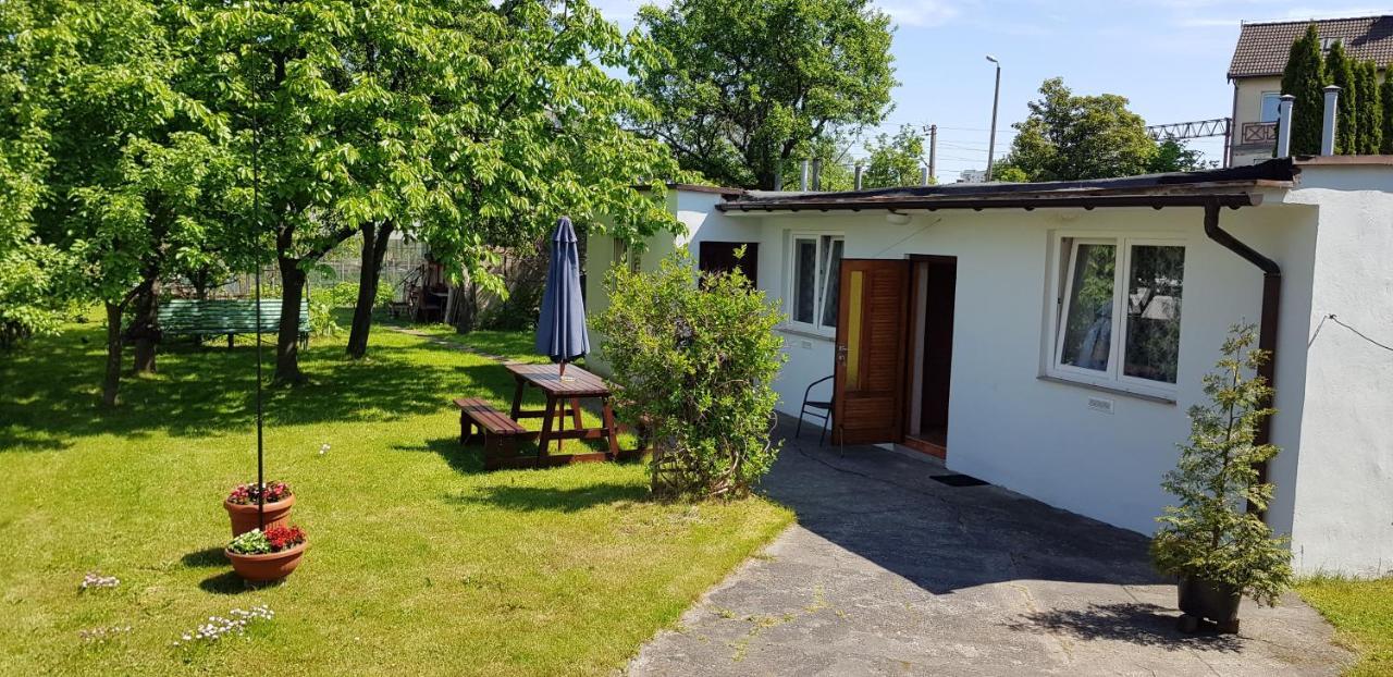 Hotel Wynajem Pokoi à Kołobrzeg Extérieur photo